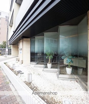 アーデン泉プレミア[2LDK/62.65m2]の外観2