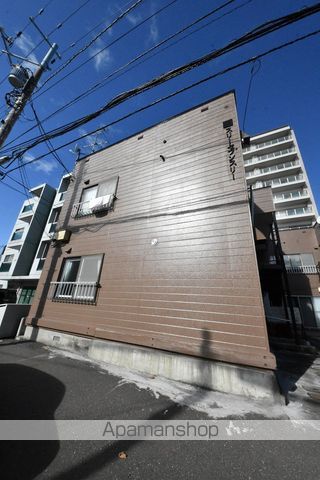 スリーセブンスリーの外観写真