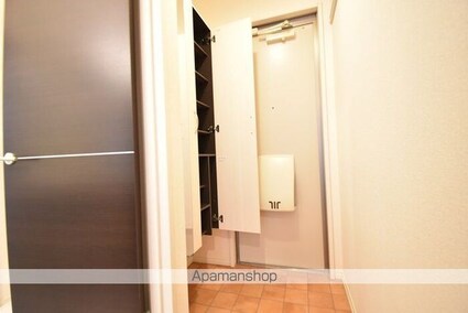 エスポワール津森　Ｂ棟[1LDK/45.41m2]の玄関