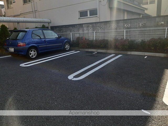 アメニティライフ[1LDK/44.39m2]の駐車場