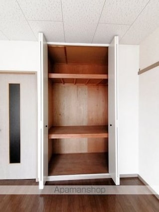 片島サンプラザ[1K/30.69m2]の収納