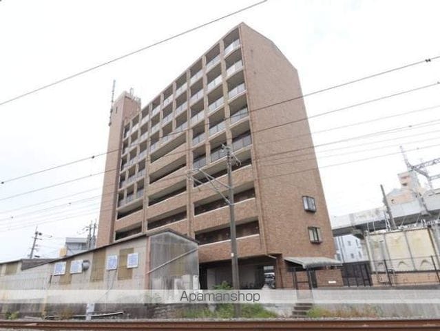 インプレザ竹下駅前IIの玄関写真