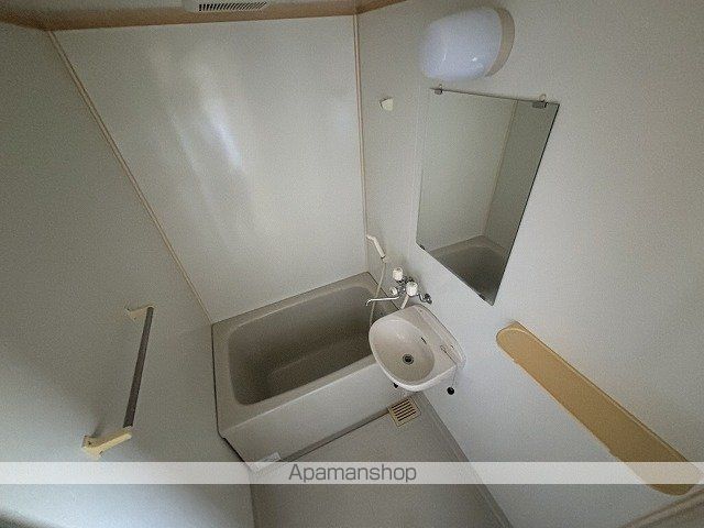 レーベン倉岡の内装写真