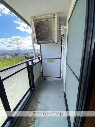 サウスプラザ六条[1LDK/49.6m2]のバルコニー