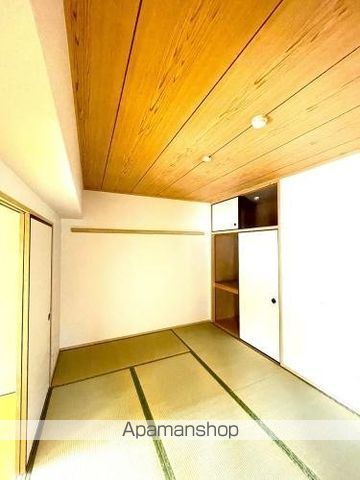 ルミエール諸岡の内装写真