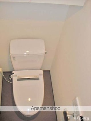 コンフォリア東池袋ＷＥＳＴ[1LDK/42.13m2]のトイレ