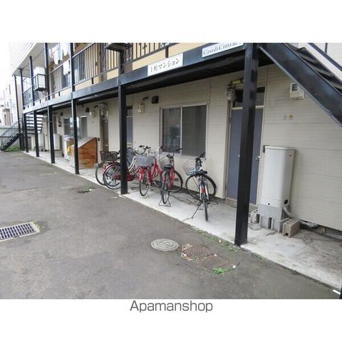 上町マンションの外観写真
