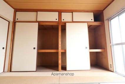 角内マンション[2LDK/65.49m2]の収納