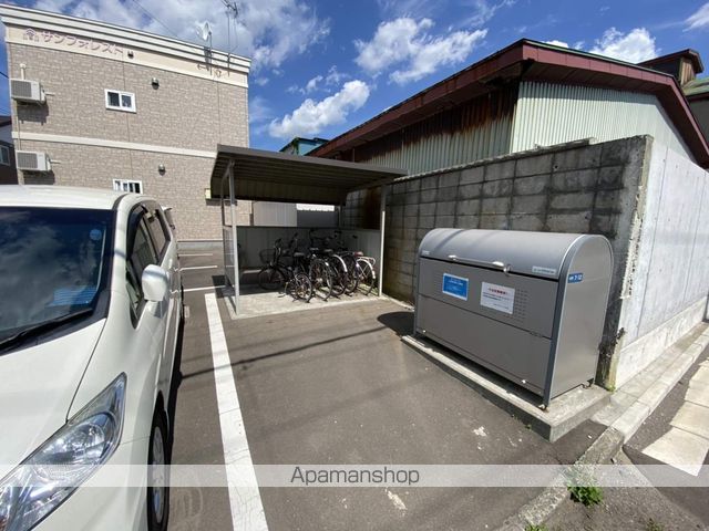 サンフォレストの外観写真