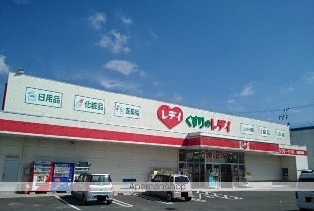 バニラホワイトの周辺写真