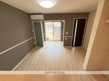 ホームガーデン二番谷地Ⅲ[2LDK/48.66m2]のリビング・居間1
