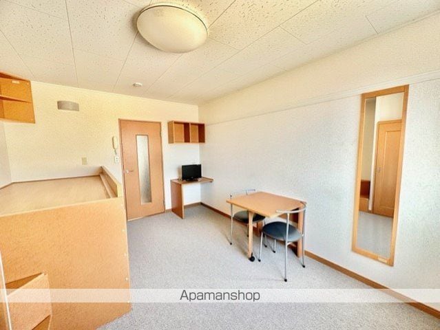 レオパレスグリーンヒル古宮の内装写真