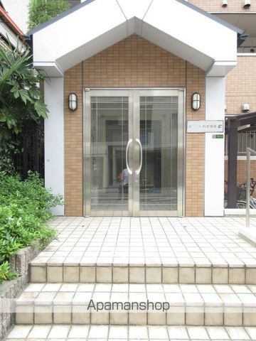 メゾン バイタル C棟の玄関写真