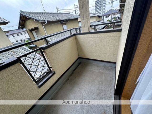 福山市 2階建 築22年の内装写真