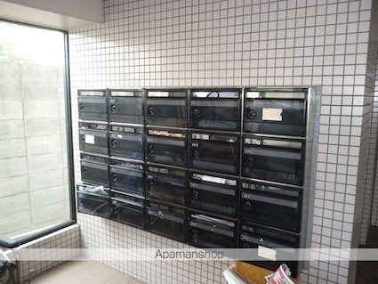 和歌山県和歌山市吹上３丁目[1K/26.86m2]の共用部2