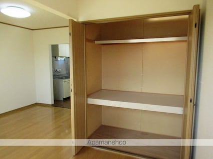 トムテ１号館[1R/28.56m2]の収納