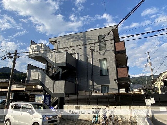 レジデンス西中央の外観写真