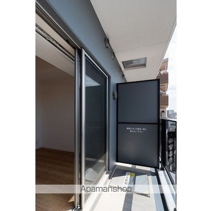 コンフォリア・リヴ新中野ＳＯＵＴＨ[1K/28.88m2]のバルコニー