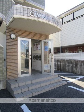 シャトーヴェールの玄関写真
