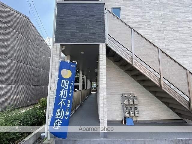 セジュール下南部の玄関写真