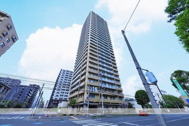 知事公館前タワーレジデンスの外観写真