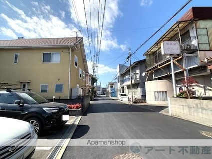 レオパレスエテルネ[1K/19.87m2]の駐車場