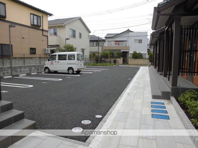 BREEZE谷塚の玄関写真