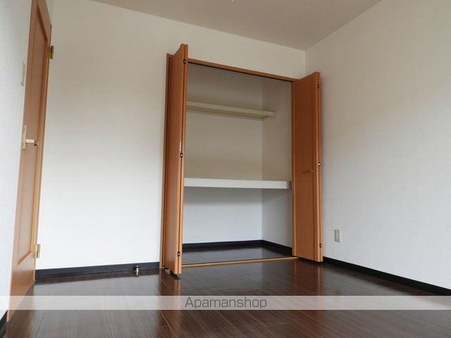 TWIN CASA II棟の内装写真