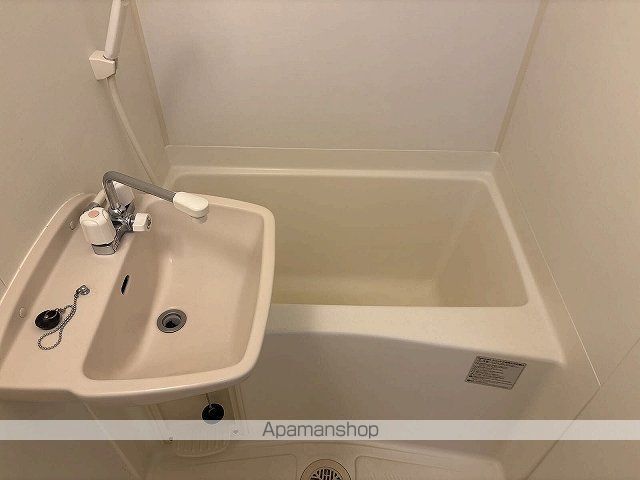 レオパレスアゼリアの内装写真