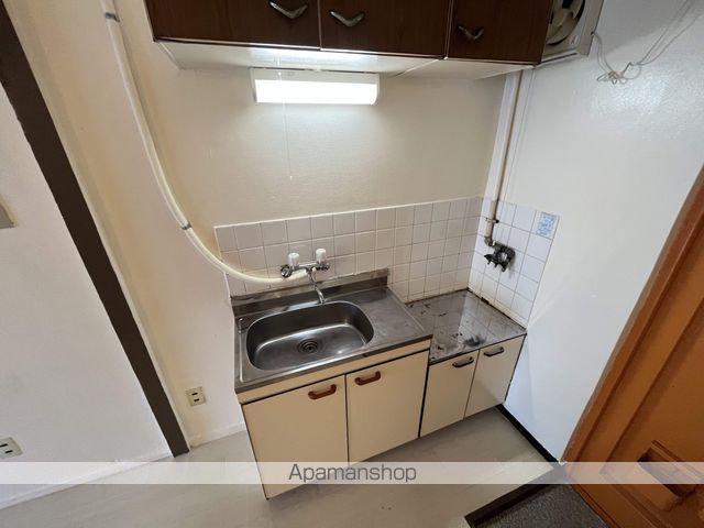 ペントハウス馬場町の内装写真
