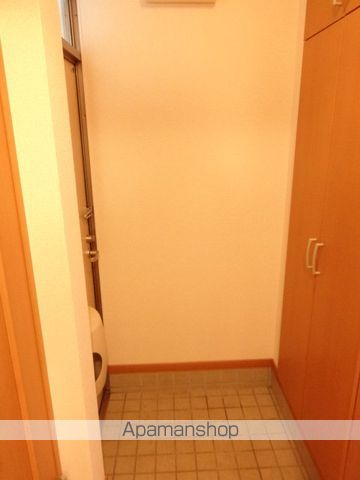 ラインストリームの内装写真