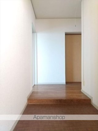 和歌山県和歌山市西浜[2LDK/72.32m2]の玄関