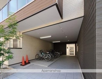 プレミール亀岡[1LDK/35.19m2]の共用部3