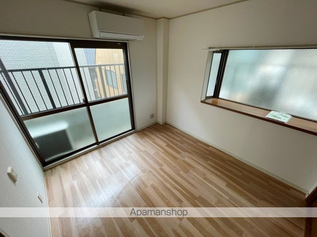ジュネス菱屋西の内装写真
