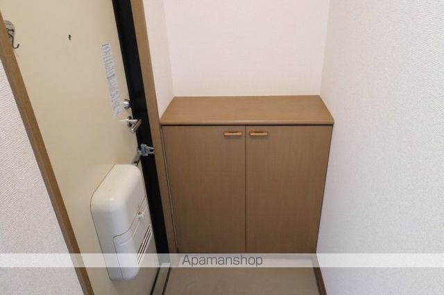 メルヴェイユ手形の内装写真