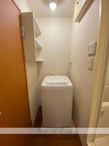 サンライズ牟礼の内装写真