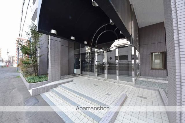 メゾンドブーケパークの玄関写真