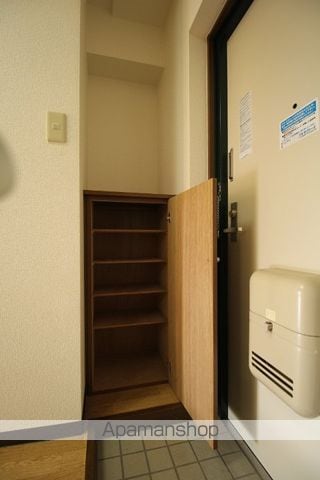 ロテュスの内装写真