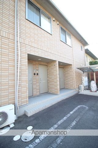 クラウンフィールドN Aの玄関写真