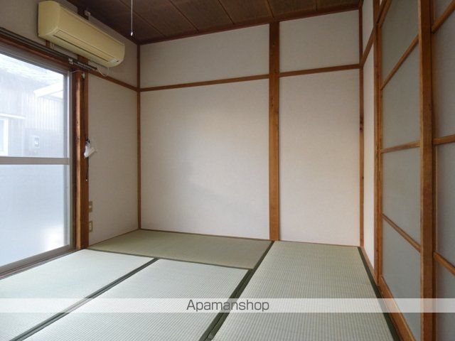 浜松市中央区 1階建 築45年の内装写真