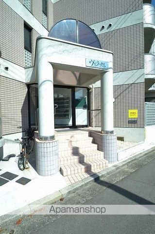 ヴィラ旭の玄関写真