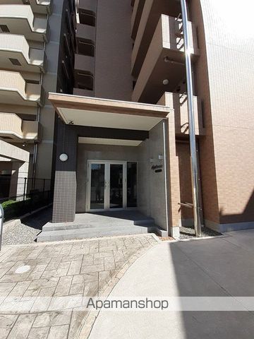 アプローズの玄関写真
