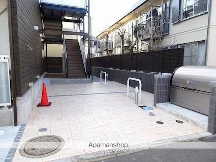 東京都立川市富士見町１丁目[1K/24.84m2]のエントランス