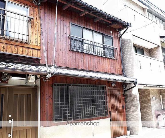 山陰本線 二条駅 徒歩10分 2階建 築57年の外観写真