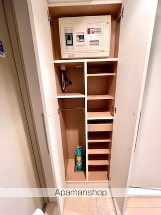 レジディア神田岩本町[1R/22.78m2]の収納1