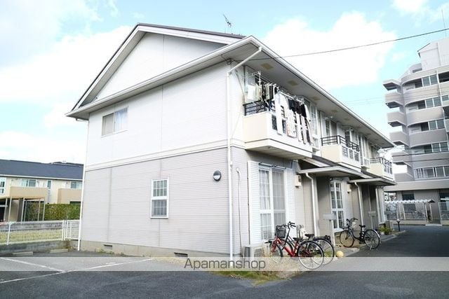 N・SハイツB棟の外観写真