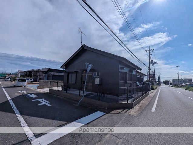 成田線 小見川駅 徒歩147分 1階建 築41年の外観写真
