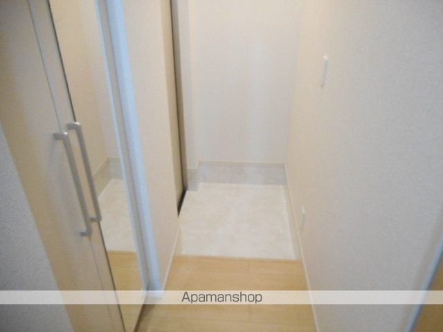 ADDRESS 211の内装写真