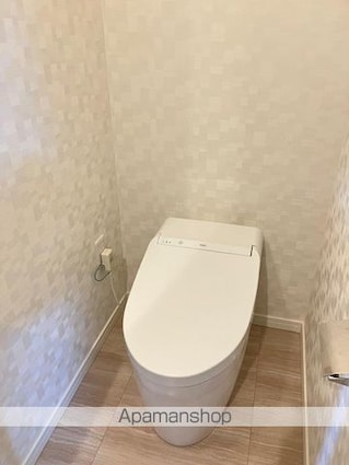 東京都世田谷区千歳台２丁目[4LDK/92.22m2]のトイレ