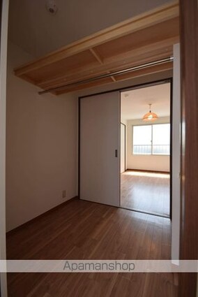 もとい坂フラット[2LDK/50.28m2]の収納